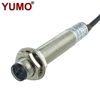 188游戏下载YUMO G12-3A10PA 10cm PNP NO M12金属外壳光电传感器光电开关