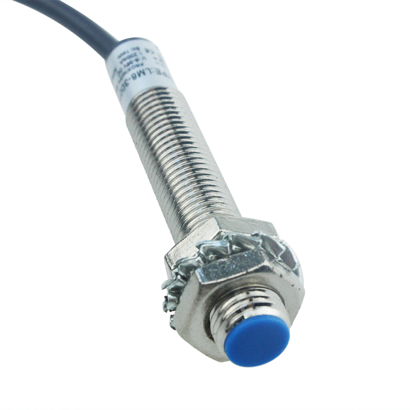 LM8-3001NC M8 NO NC IP67 M8 Inductive Proximity Sensor with 4m Cable