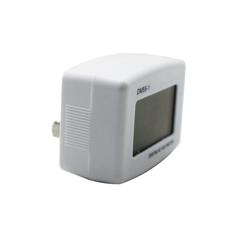YUMO MODEL.DM55-1 AC DIGITAL VOLTAGE METER USplug